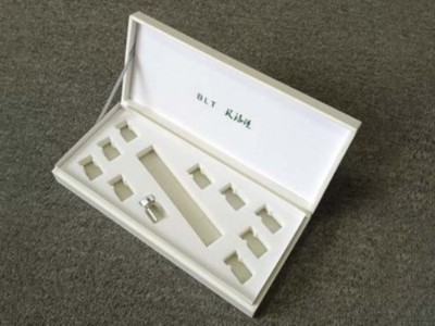 濟南彩盒生產(chǎn)廠家，定制化妝品包裝盒內(nèi)托有這些方案